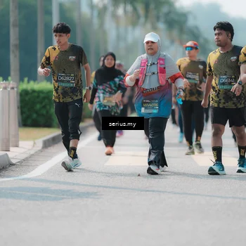 Runner Photo 6458061