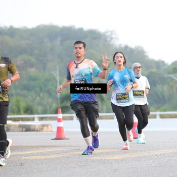 Runner Photo 6458085