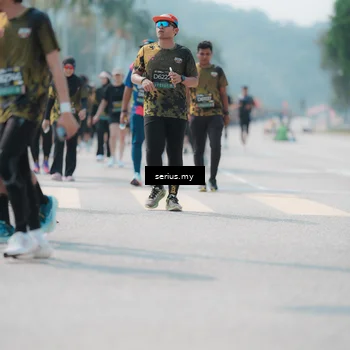 Runner Photo 6458090