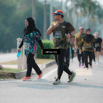 Runner Photo 6458099