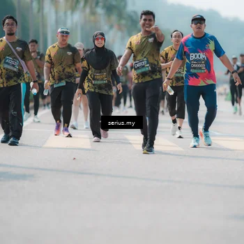 Runner Photo 6458119