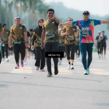 Runner Photo 6458130