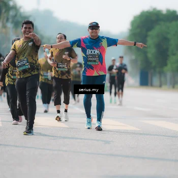 Runner Photo 6458135