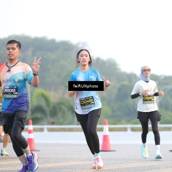 Runner Photo 6458161
