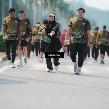 Runner Photo 6458195