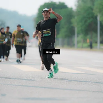Runner Photo 6458202