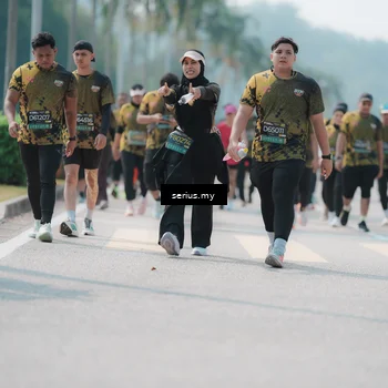Runner Photo 6458203
