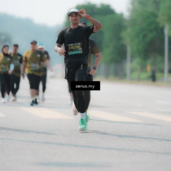 Runner Photo 6458206