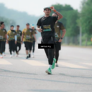 Runner Photo 6458210