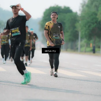 Runner Photo 6458211