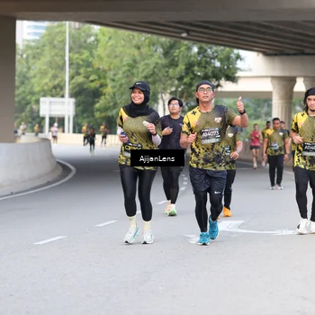 Runner Photo 6458250