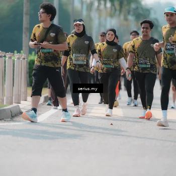 Runner Photo 6458254