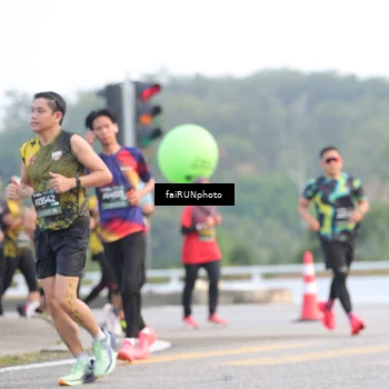 Runner Photo 6458263