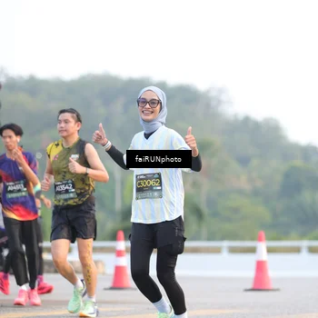 Runner Photo 6458265