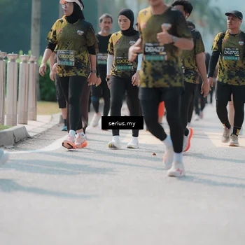 Runner Photo 6458275