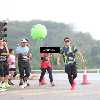 Runner Photo 6458293