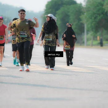 Runner Photo 6458295