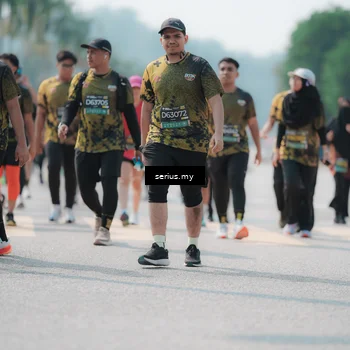 Runner Photo 6458301