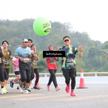Runner Photo 6458333