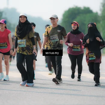 Runner Photo 6458334