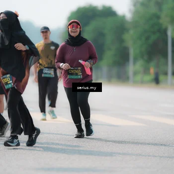 Runner Photo 6458340