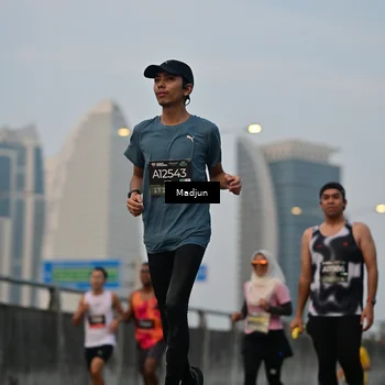 Runner Photo 6458354