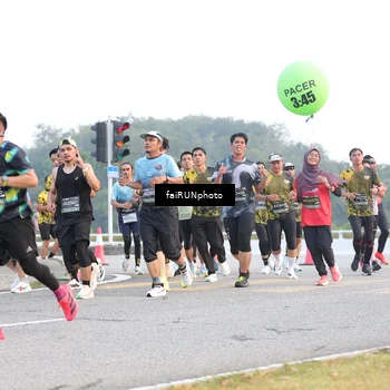Runner Photo 6458393
