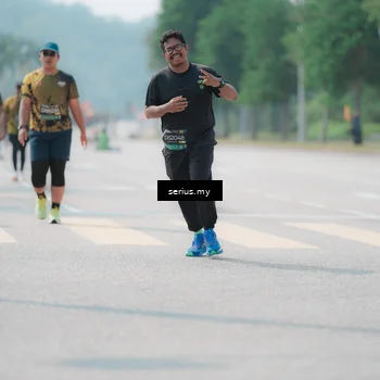 Runner Photo 6458405
