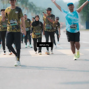 Runner Photo 6458472