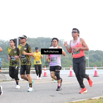 Runner Photo 6458521