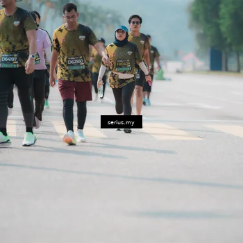 Runner Photo 6458544