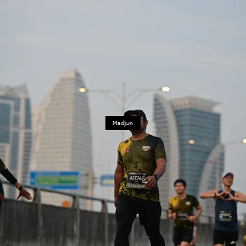 Runner Photo 6458572
