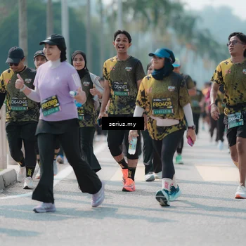 Runner Photo 6458590
