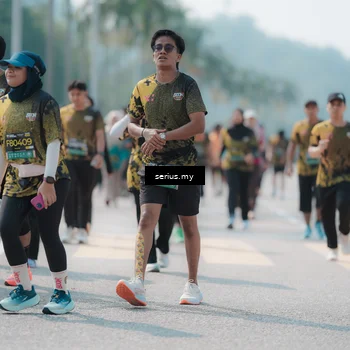 Runner Photo 6458616