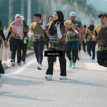 Runner Photo 6458631
