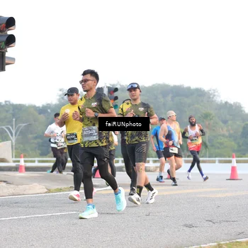 Runner Photo 6458637