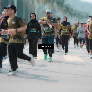 Runner Photo 6458645