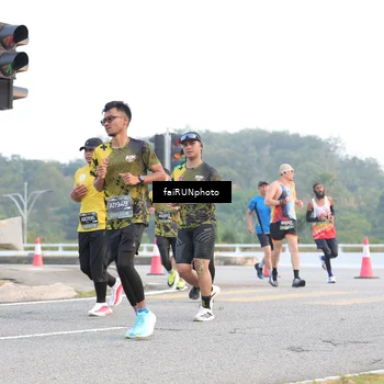 Runner Photo 6458689
