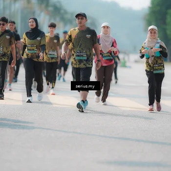 Runner Photo 6458693