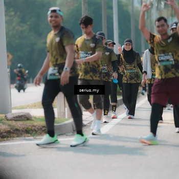 Runner Photo 6458724
