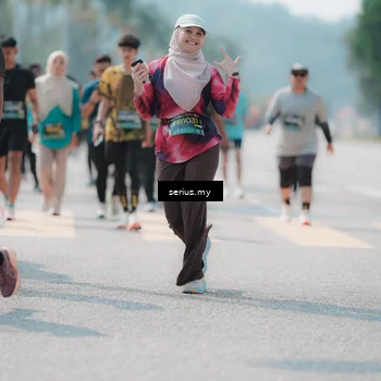 Runner Photo 6458735