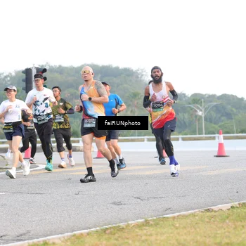 Runner Photo 6458740