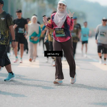 Runner Photo 6458741