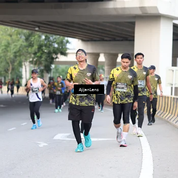 Runner Photo 6458746
