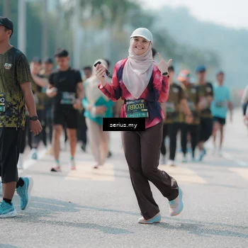 Runner Photo 6458749