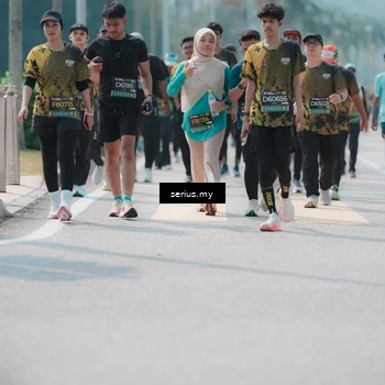 Runner Photo 6458761