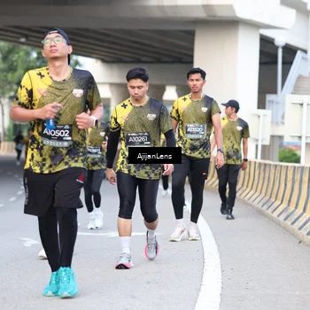 Runner Photo 6458782