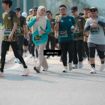 Runner Photo 6458812