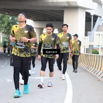 Runner Photo 6458825