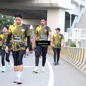 Runner Photo 6458835